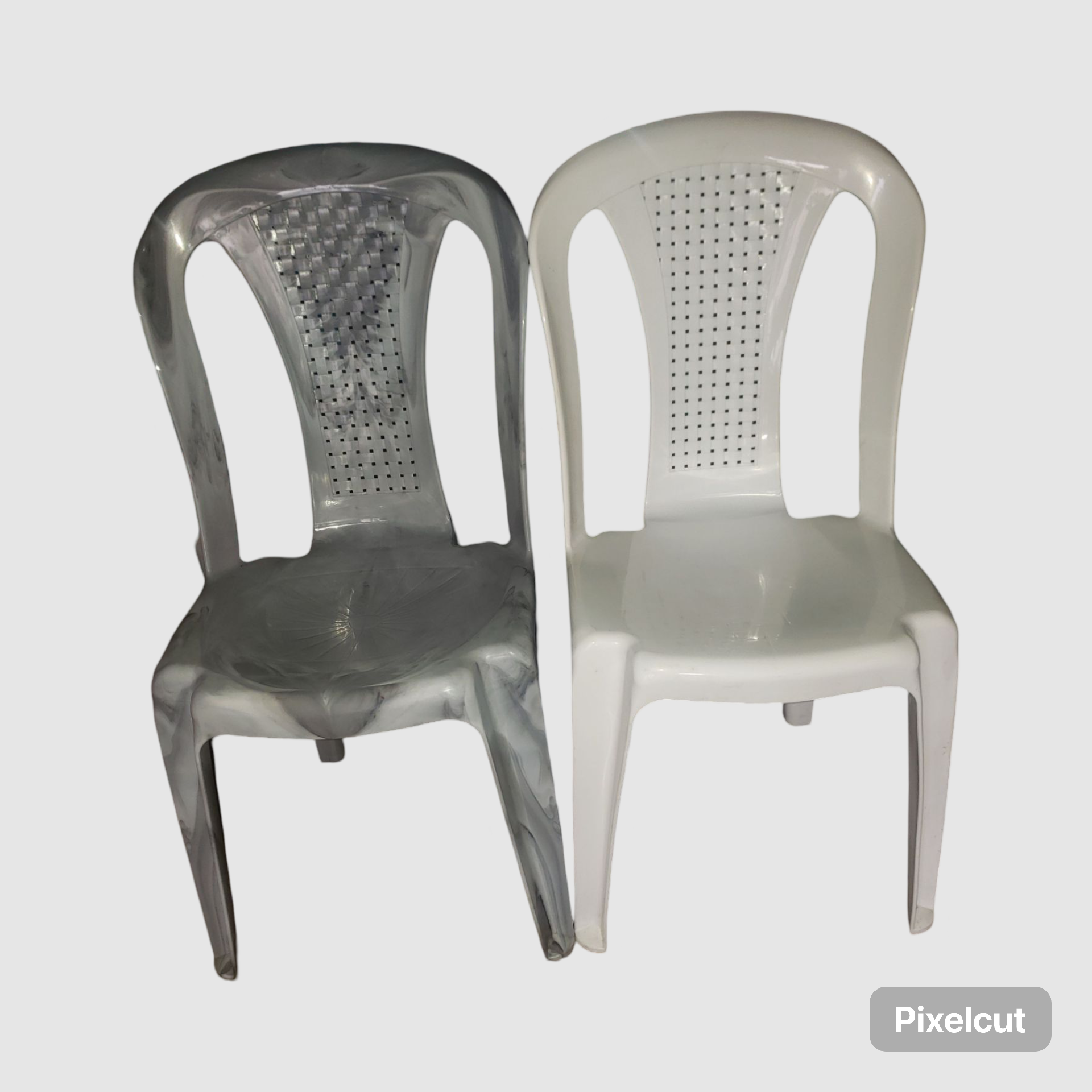 Plastic Chair / የዐዋቂ ወንበር